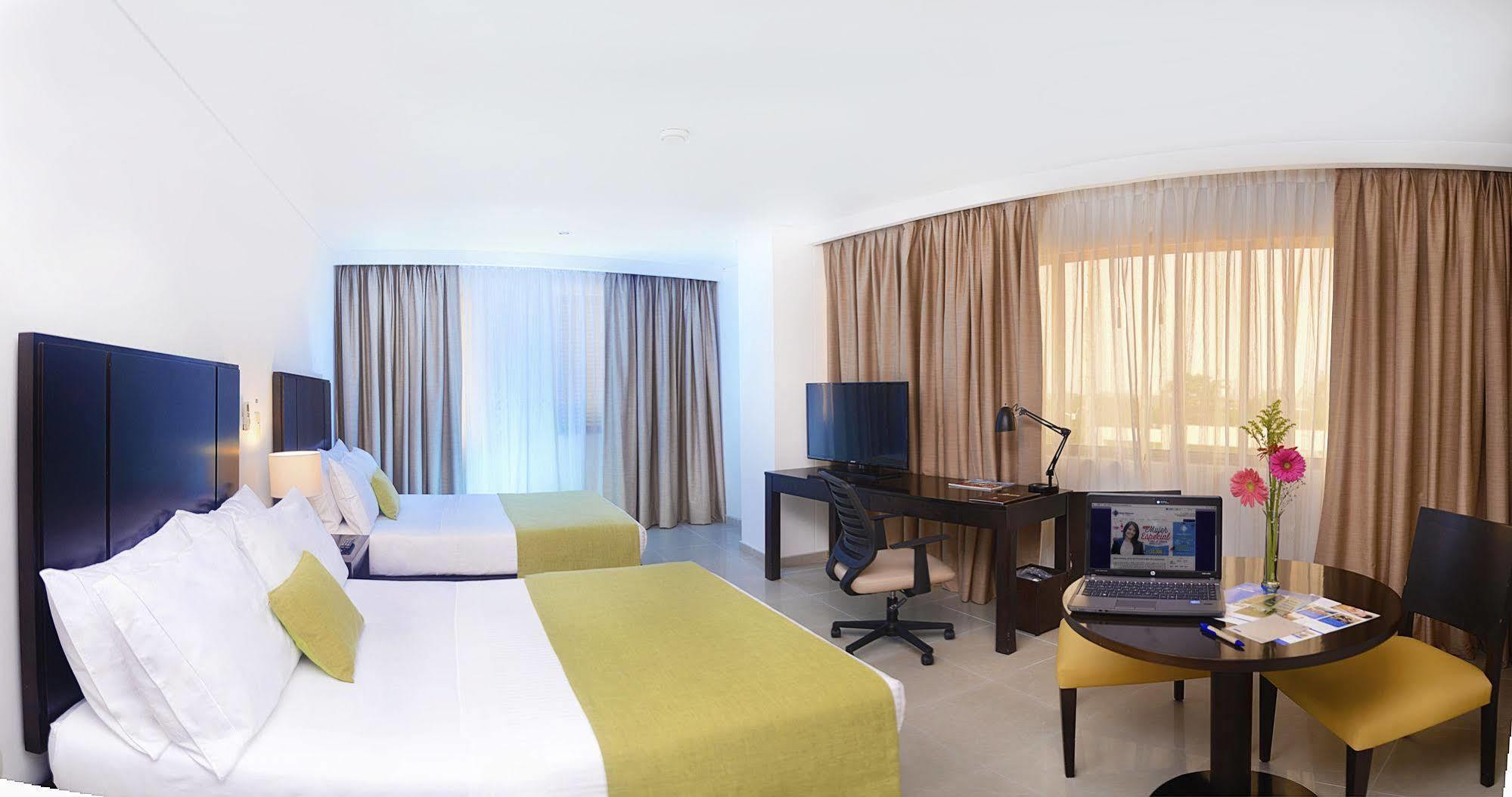 Hotel Millenium Barrancabermeja Esterno foto