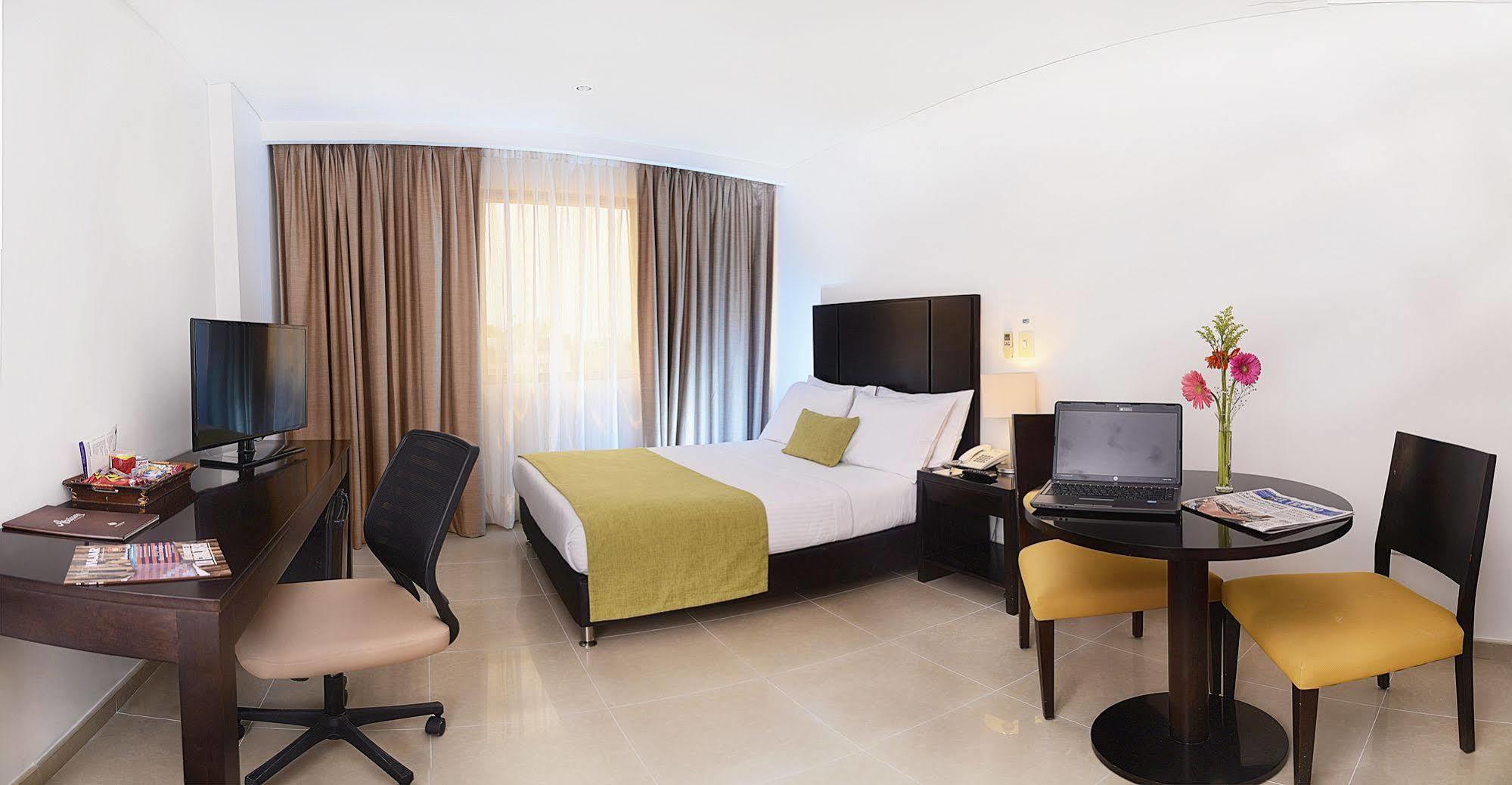 Hotel Millenium Barrancabermeja Esterno foto