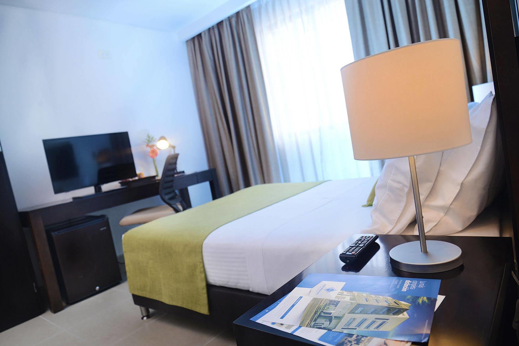Hotel Millenium Barrancabermeja Esterno foto